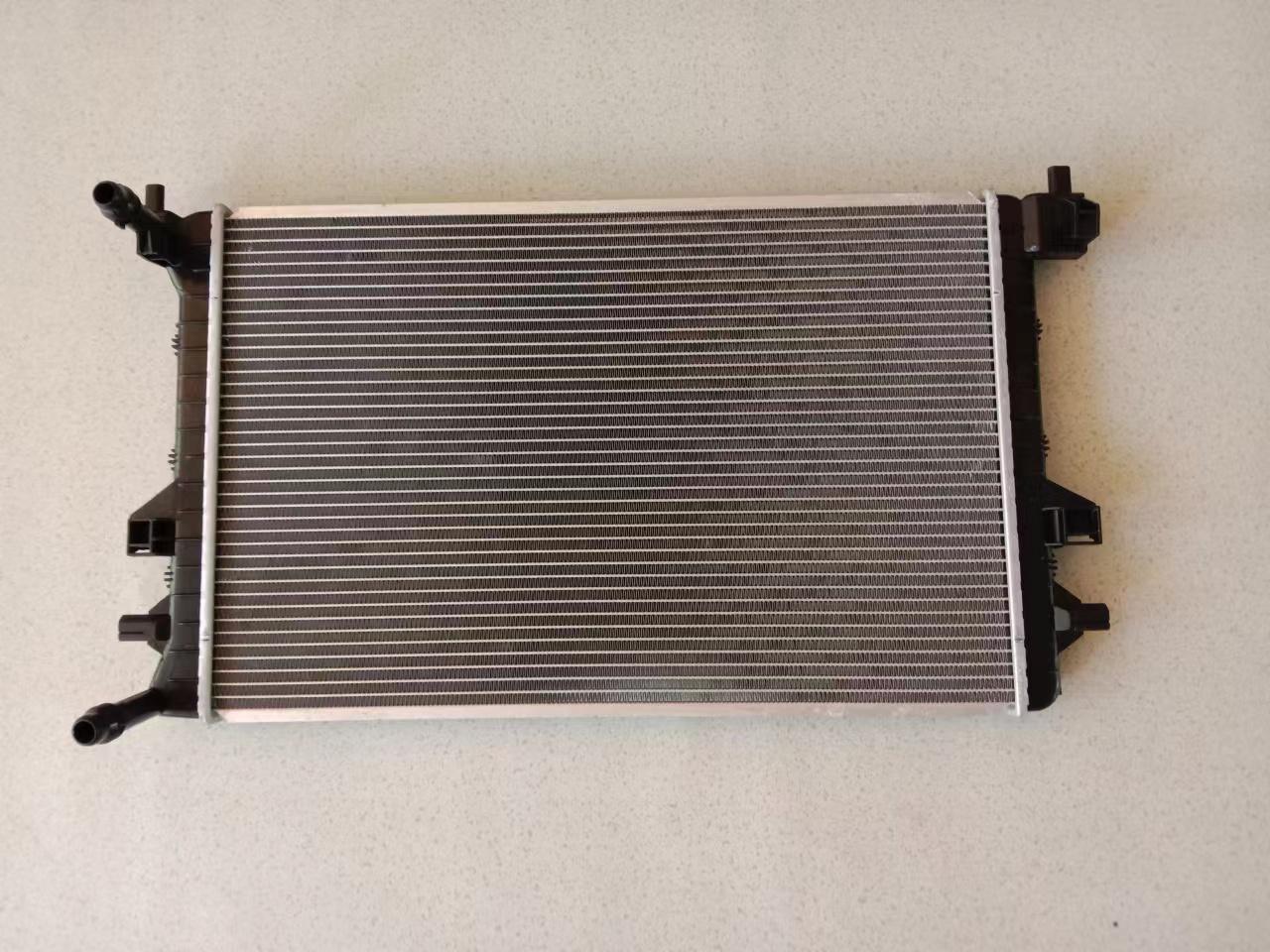 5QD121251P car Intercooler，charge air cooler for Audi TERAMONT 380