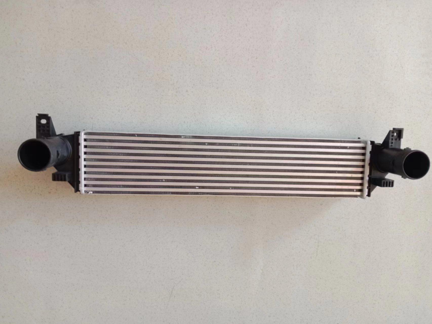 302000140AA car Intercooler，charge air cooler for Chery Chery's new Tiggo 8