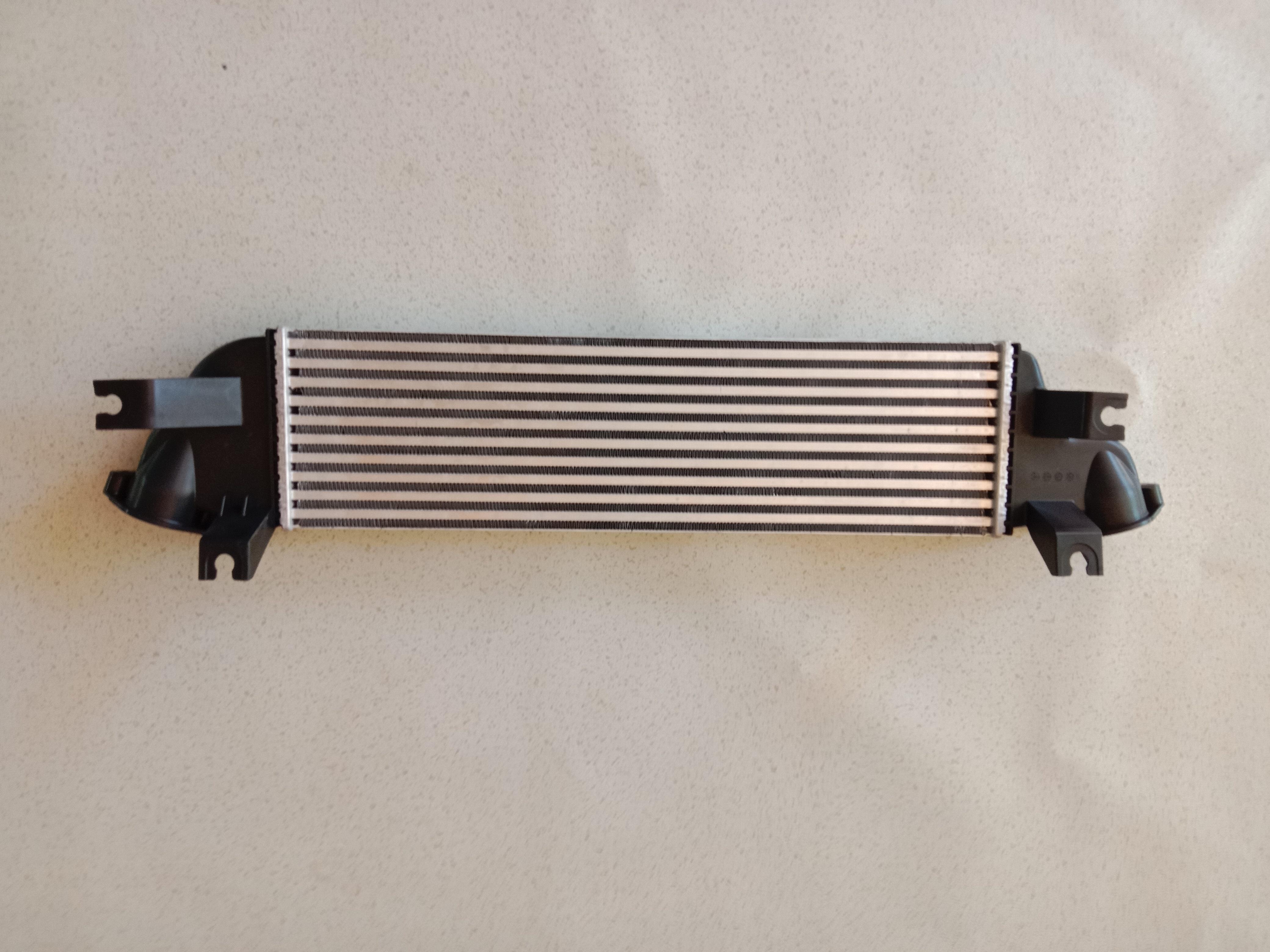  1530A161 car Intercooler，charge air cooler for Mitsubishi 15款L200